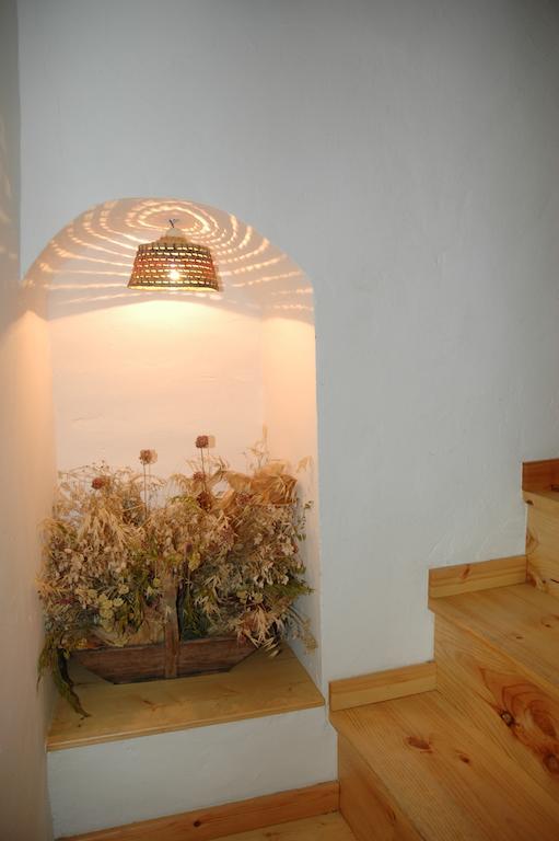 Habitaciones Con Encanto - Cal Alejandro Montsonis Exterior photo